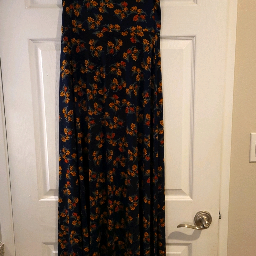 Like new Lularoe maxi skirt floral